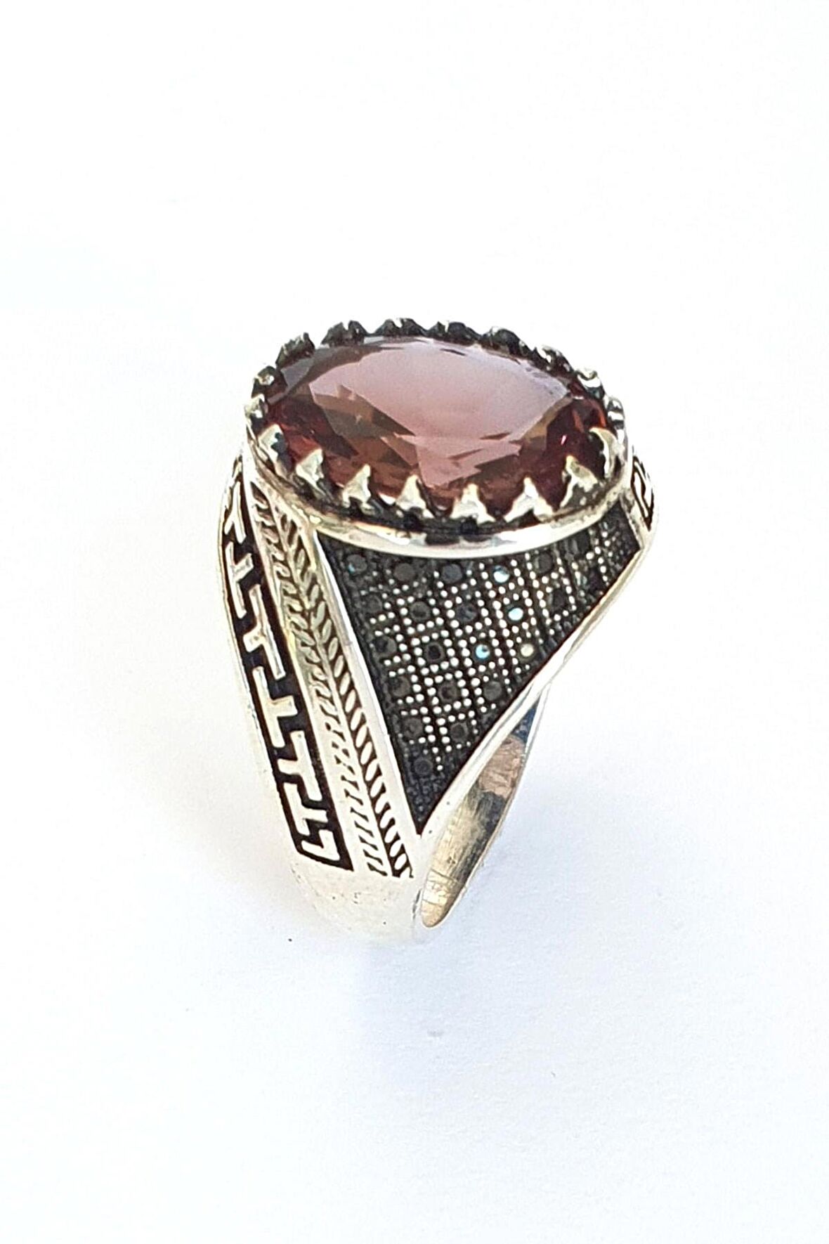 Sultan Taşlı Oniks Taş Detaylı 925 ayar Gümüş Erkek Yüzük