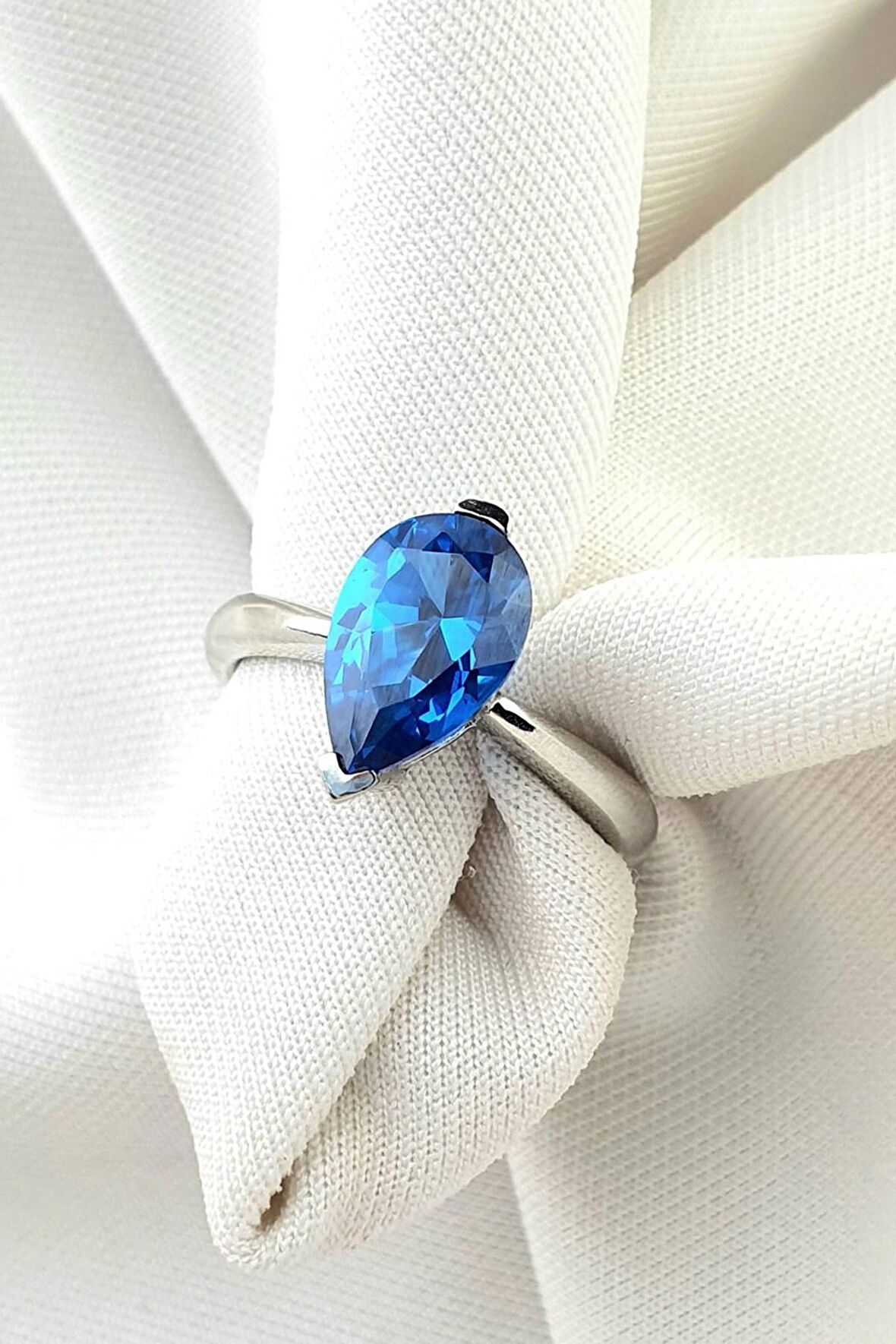 Sky Diamond Blue Creative Sapphire 925ayar Gümüş Damla Yüzük