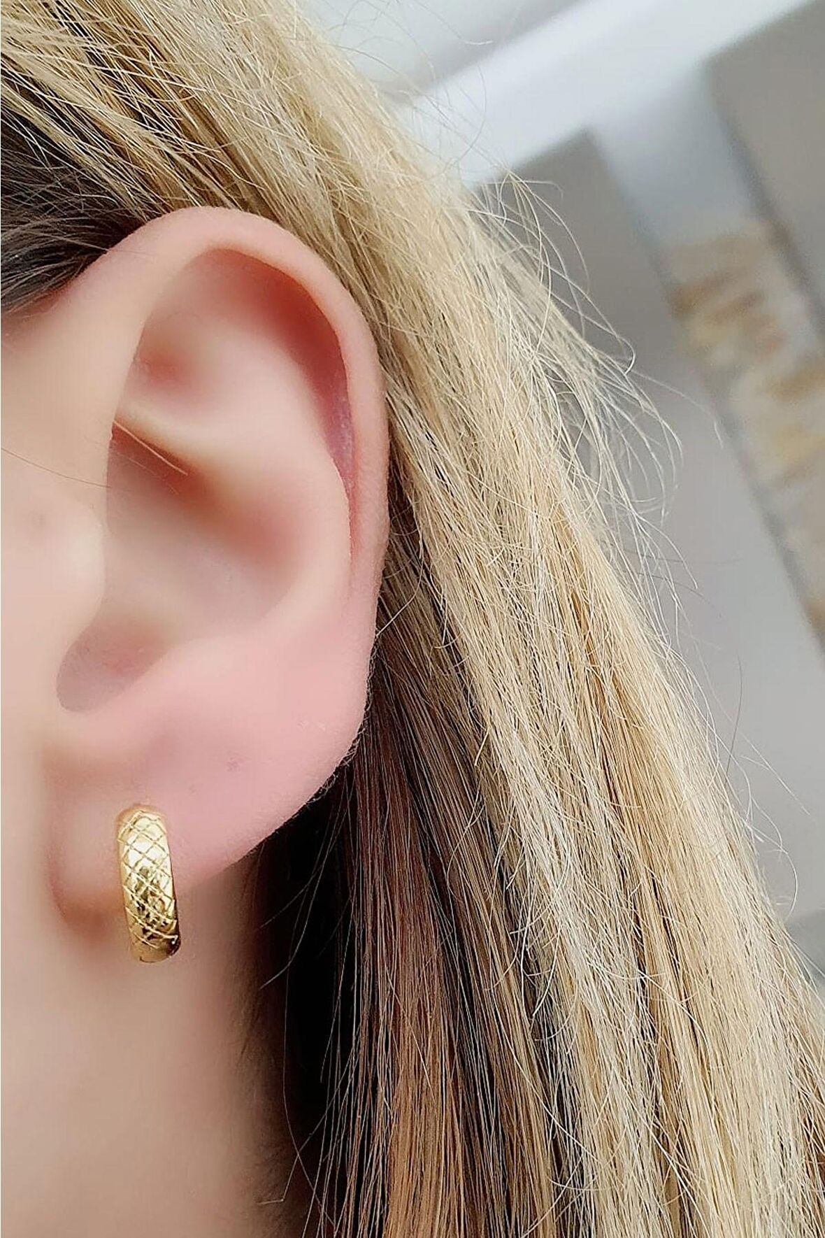 İtalyan 925ayar Gümüş Üzerine Altın Kaplama Minimal Halka Küpe