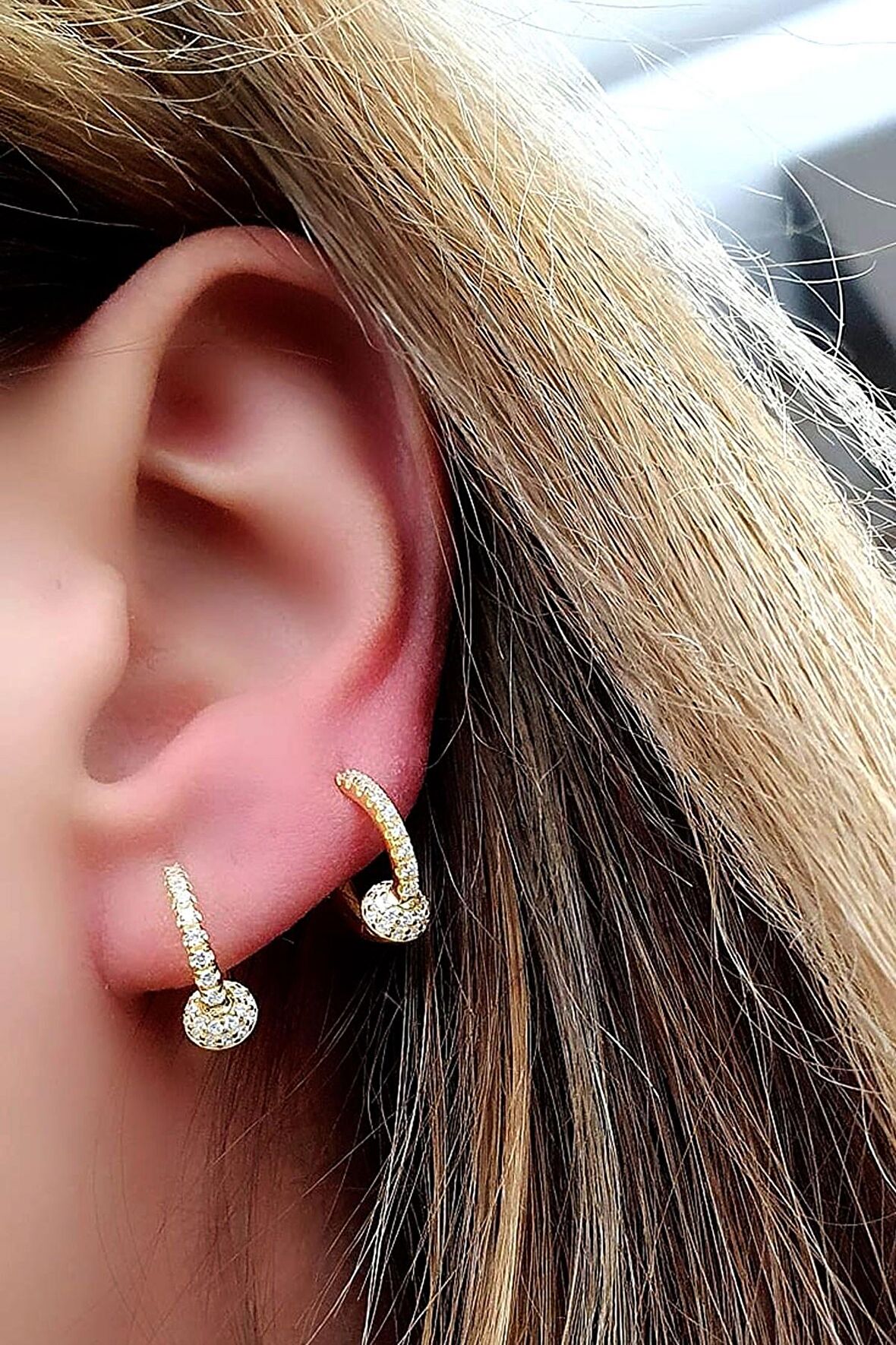 İtalyan 925ayar gümüş üzerine altın kaplama Trend Toplu Halka Küpe 