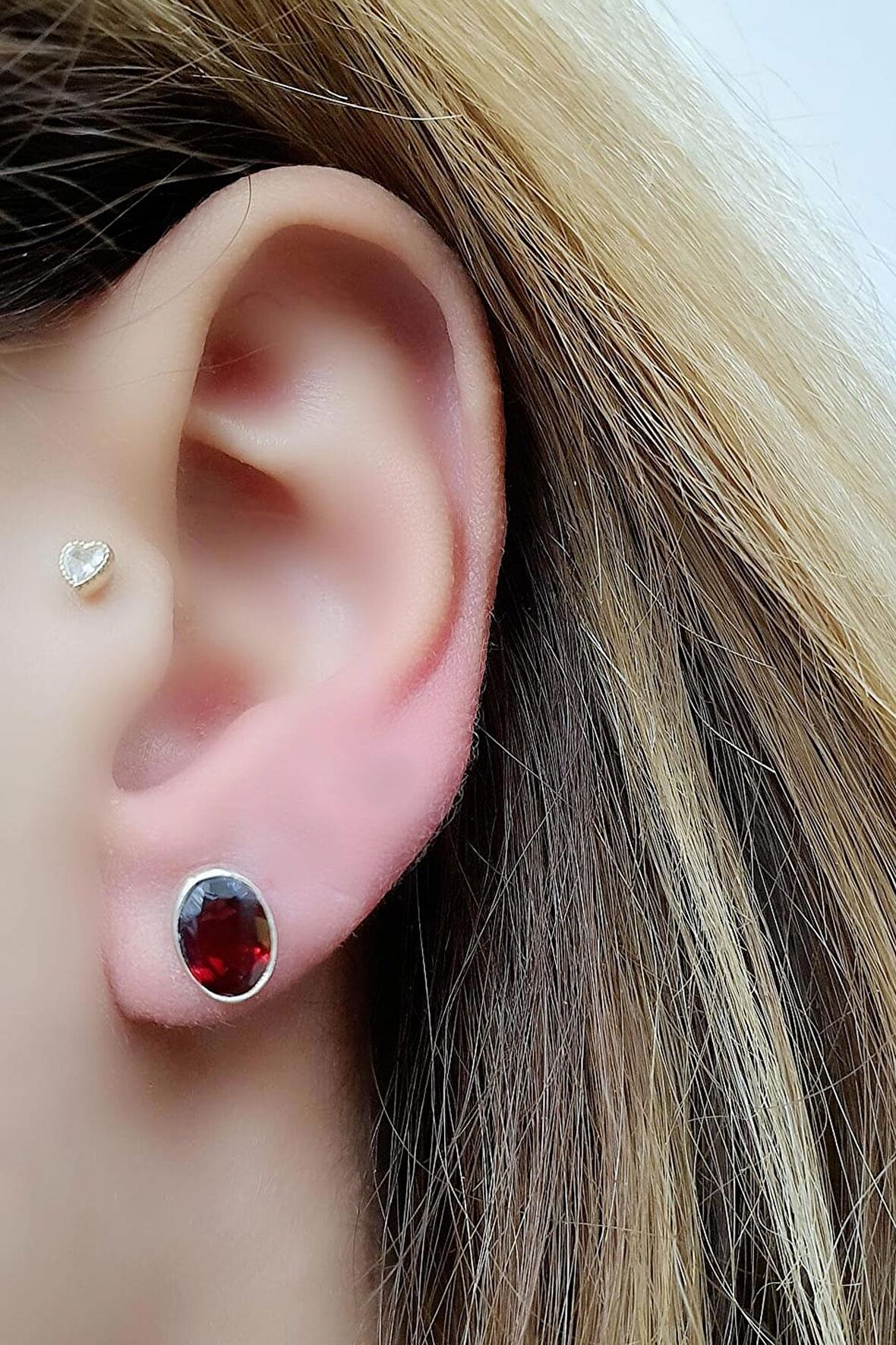 Granat Taşlı 925 ayar Gümüş Oval Küpe 