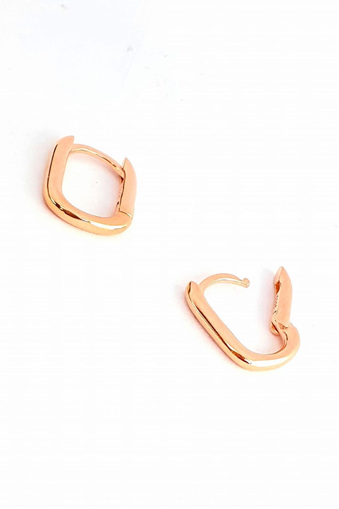 İtalyan 925ayar Gümüş Üzerine Rose Altın Kaplama Oval Trend Halka Küpe 