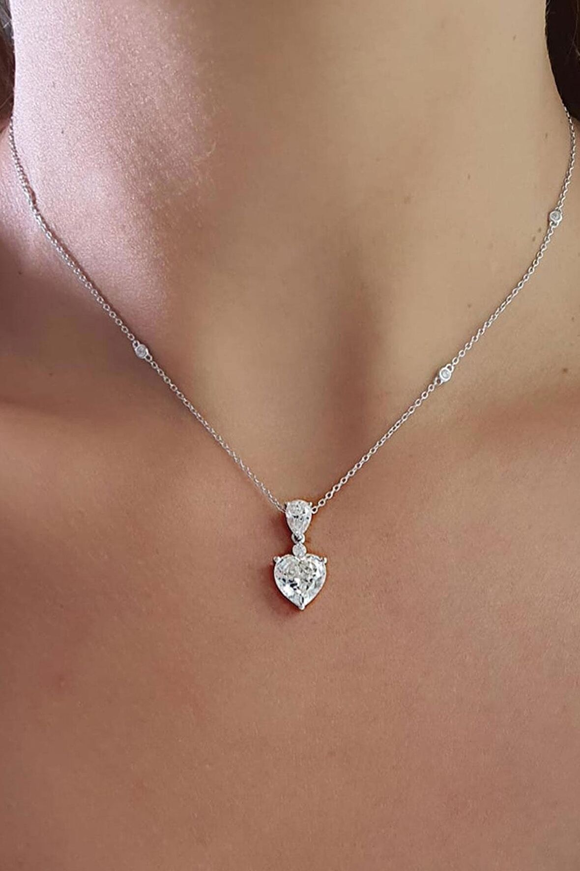 Sky Diamond Taşlı 925ayar Gümüş Aşkın Işıltısı Kalp Kolye 