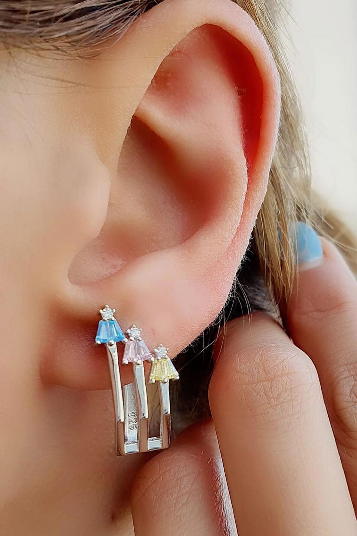 Renkli Zirkon Taşlı 925ayar Gümüş Luxry Tasarım Küpe 