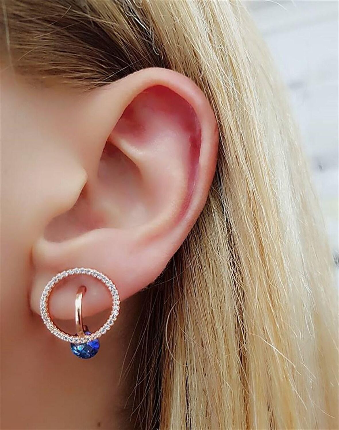 Blue Topaz Taşlı Gümüş Rose Tasarım Küpe