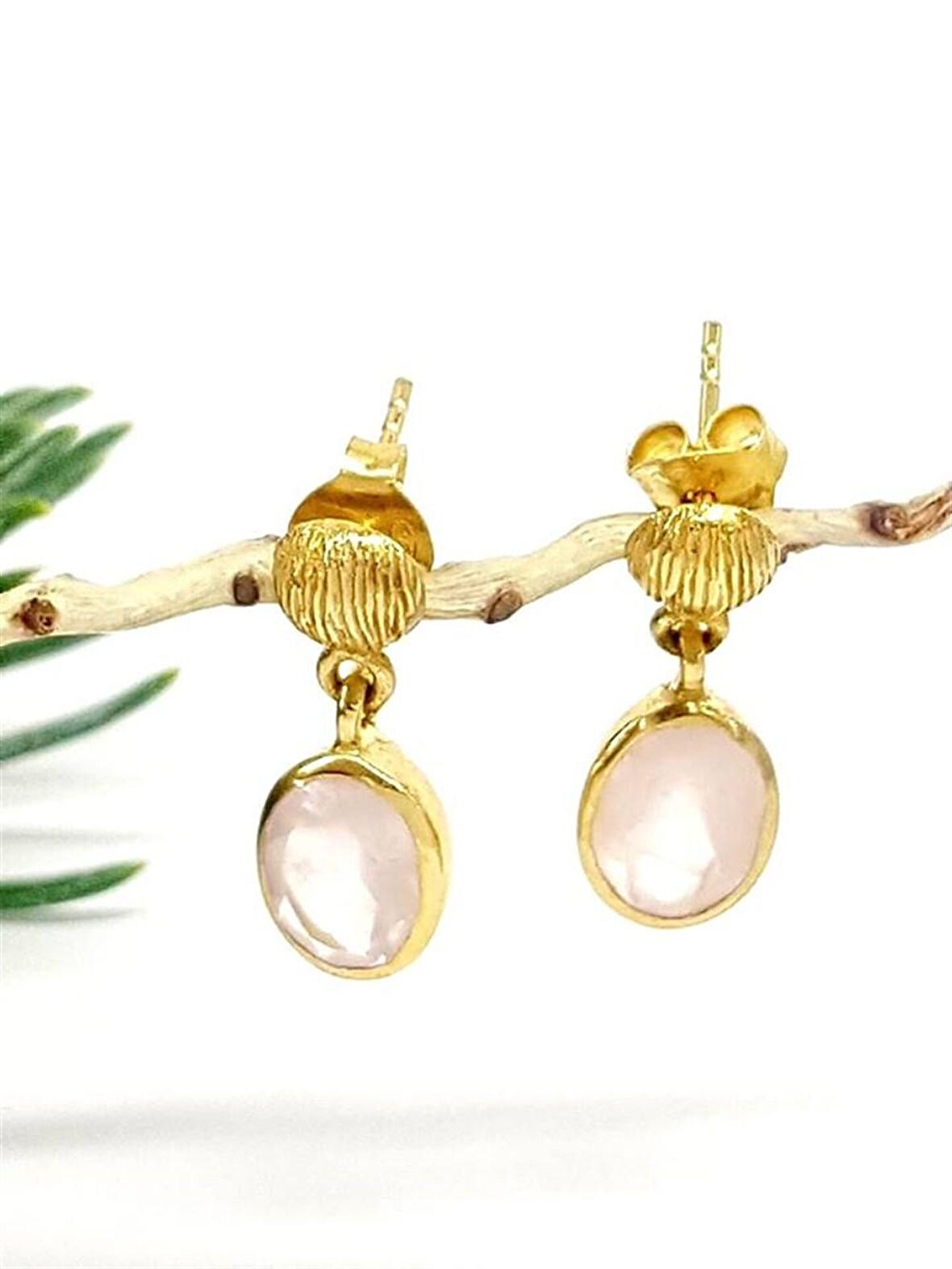 Pembe Kuvars Taşlı 925 Ayar Gümüş Küpe