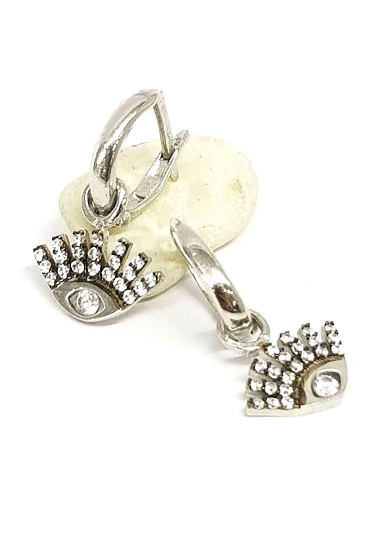 göz figürlü zirkon taşlı gümüş küpe