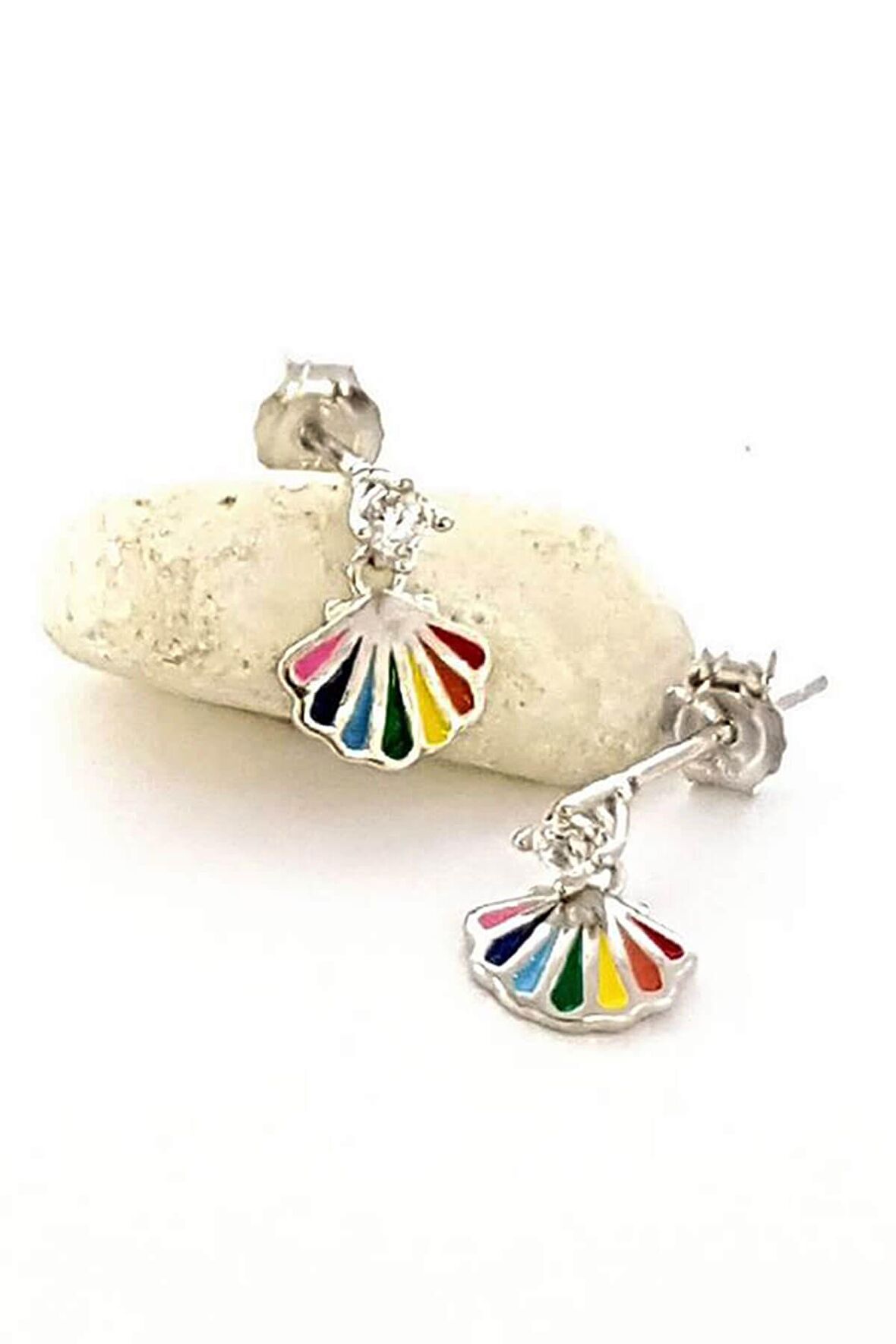 Renkli mineli minimal deniz kabuğu gümüş küpe