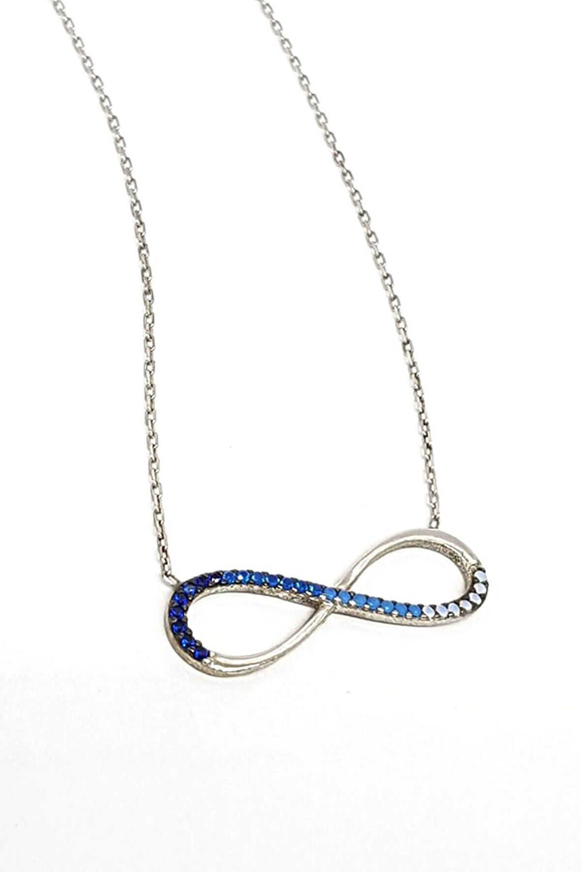 Sonsuzluk Figürlü Nano Taşlı Gümüş Kadın Kolye 