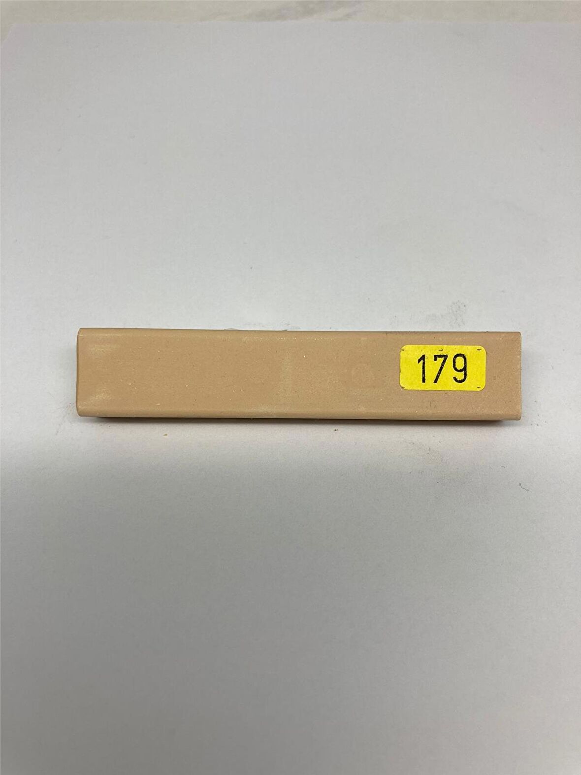 Sert Tamir Mumları Plus 179 Akçaağaç Orta Kırmızısımsı 8cm Sert Mum Plus