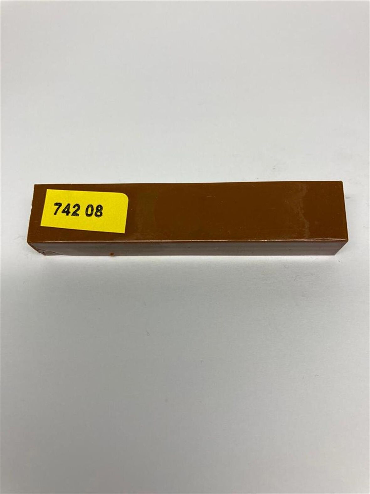 Sert Tamir Mumları Plus 742 08 Açık İreko 8cm Sert Mum PLUS