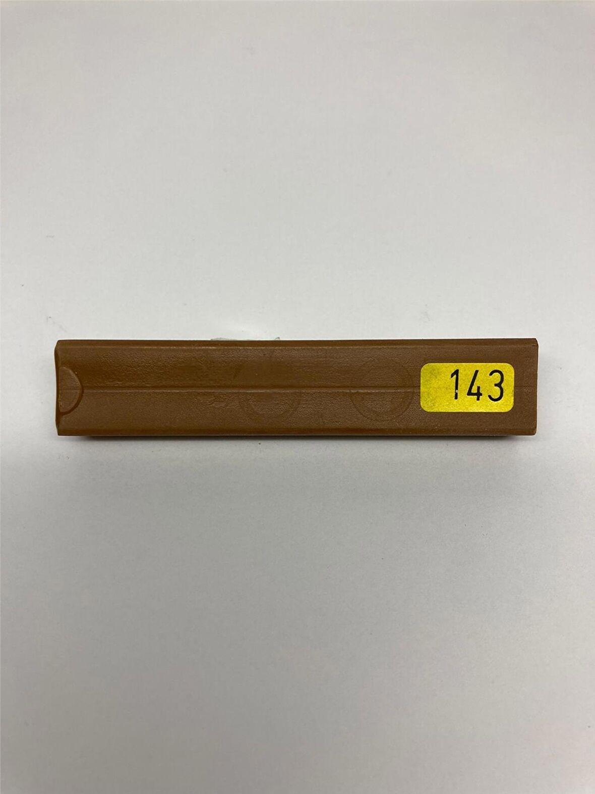 Sert Tamir Mumları 143 Koyu Meşe PTK 44 8cm Sert Mum