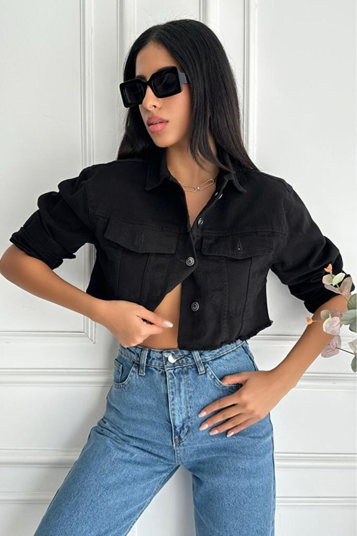 Kadın Etek Ucu Püsküllü Crop Denim Ceket