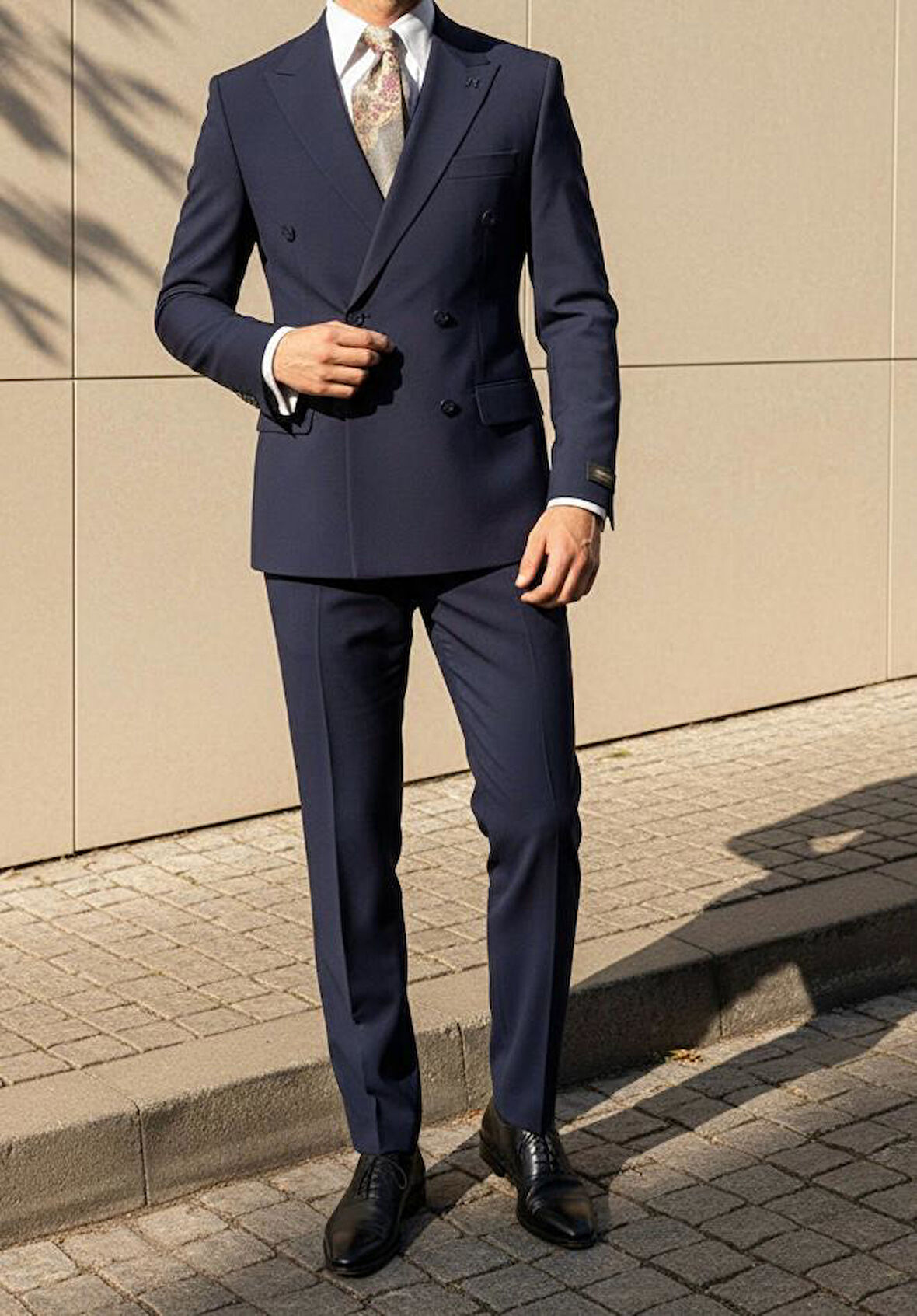 Koyu Mavi Kruvaze Modern Fit Takım Elbise