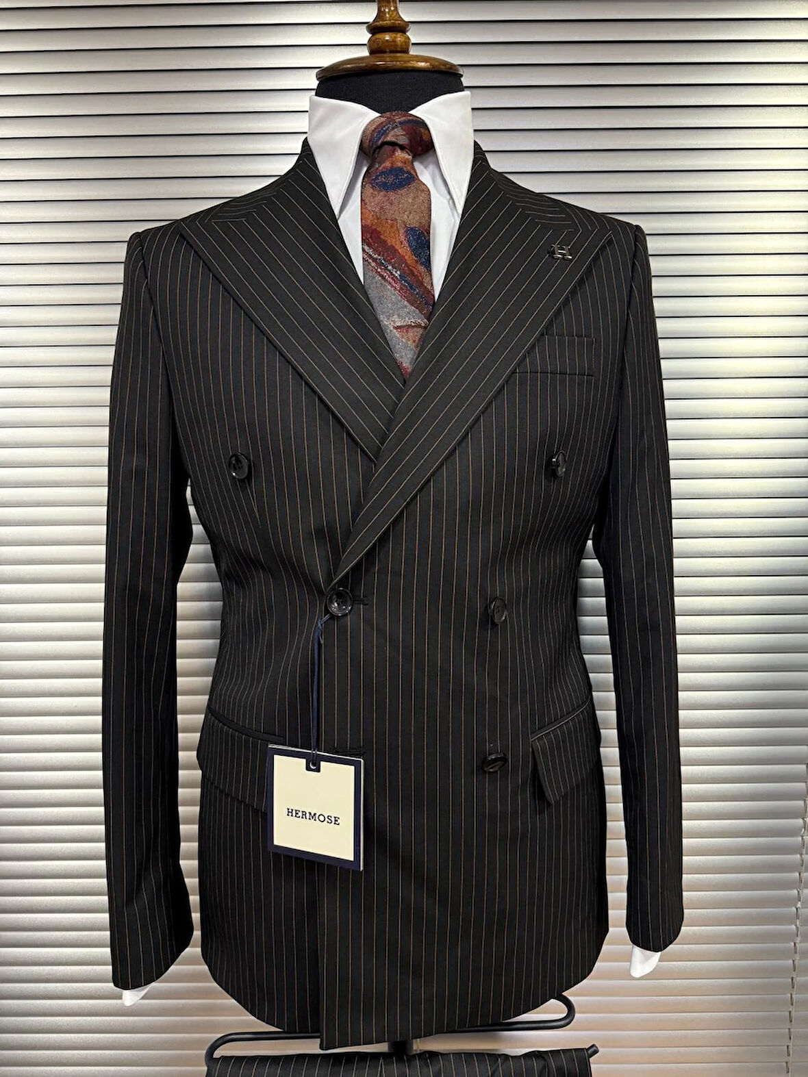 Siyah Modern Fit Kruvaze Kiremit Çizgili Takım Elbise