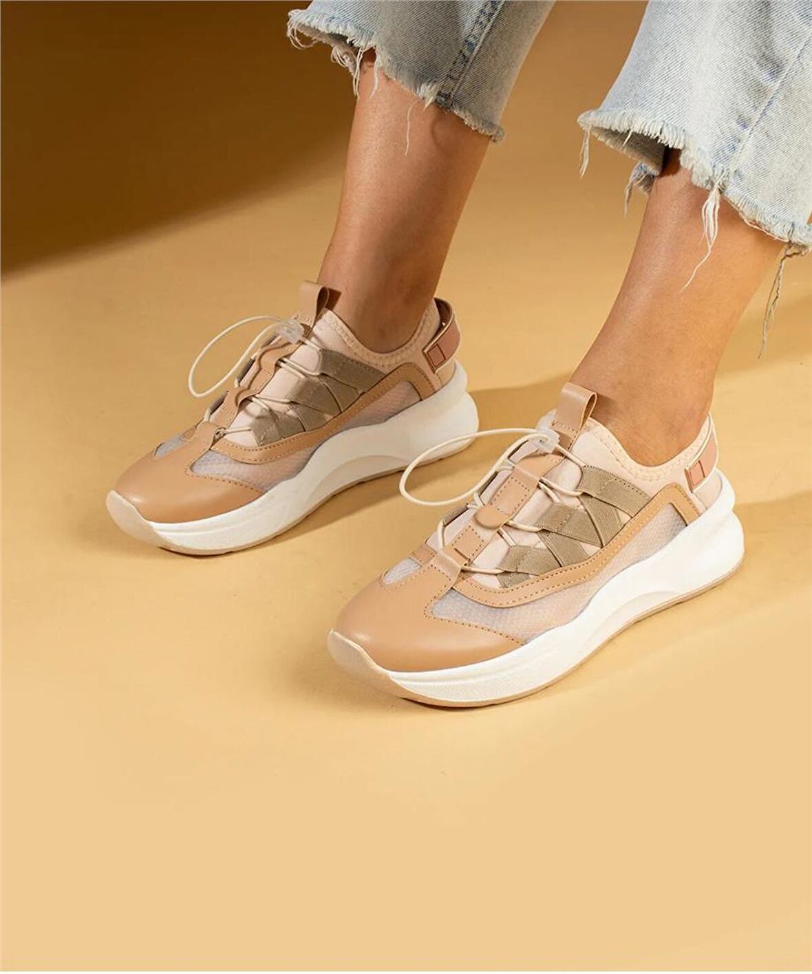Kadın Bağcıklı Spor Sneaker-Bej