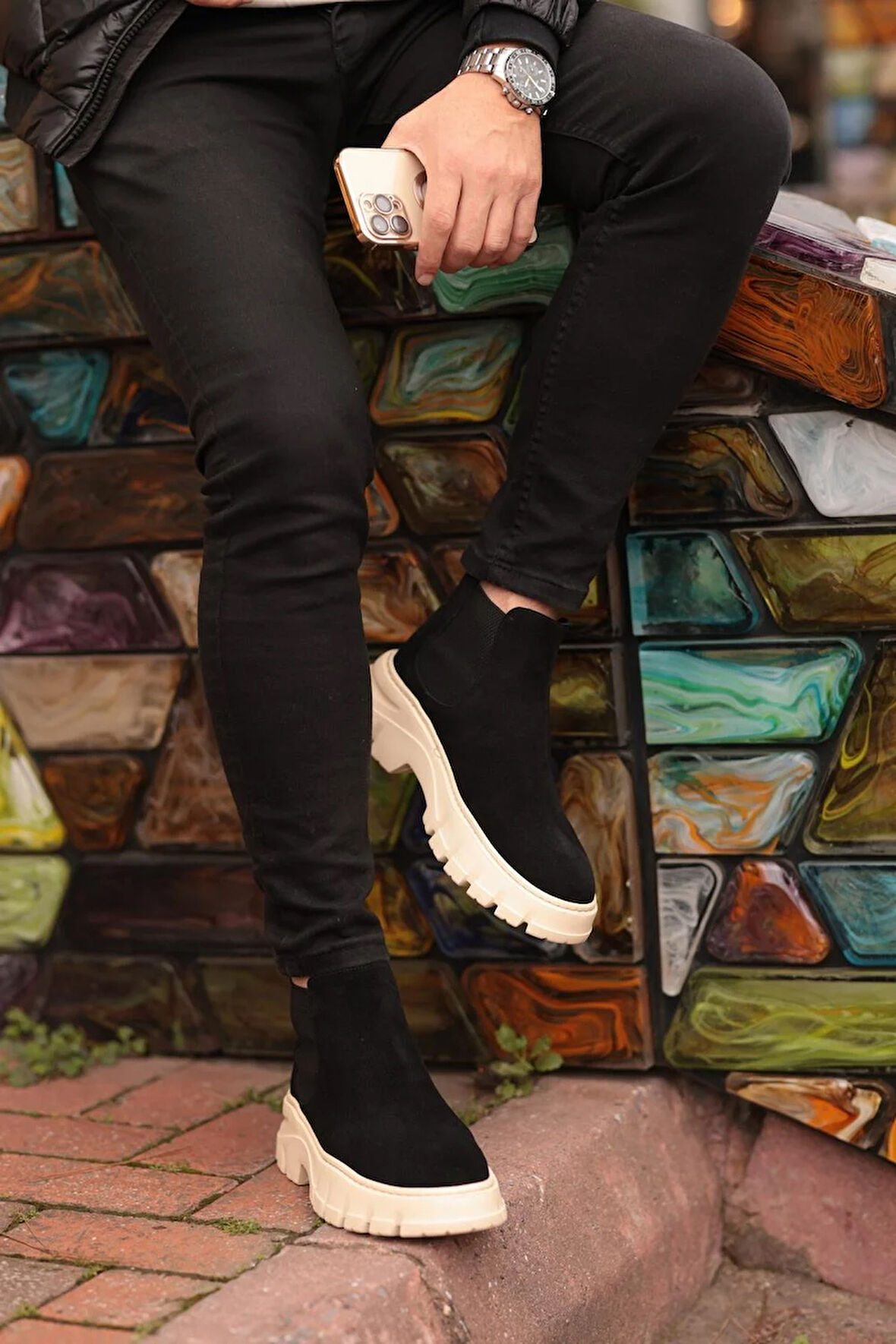 Serhat Özköroğlu - Siyah Süet Bot Siyah