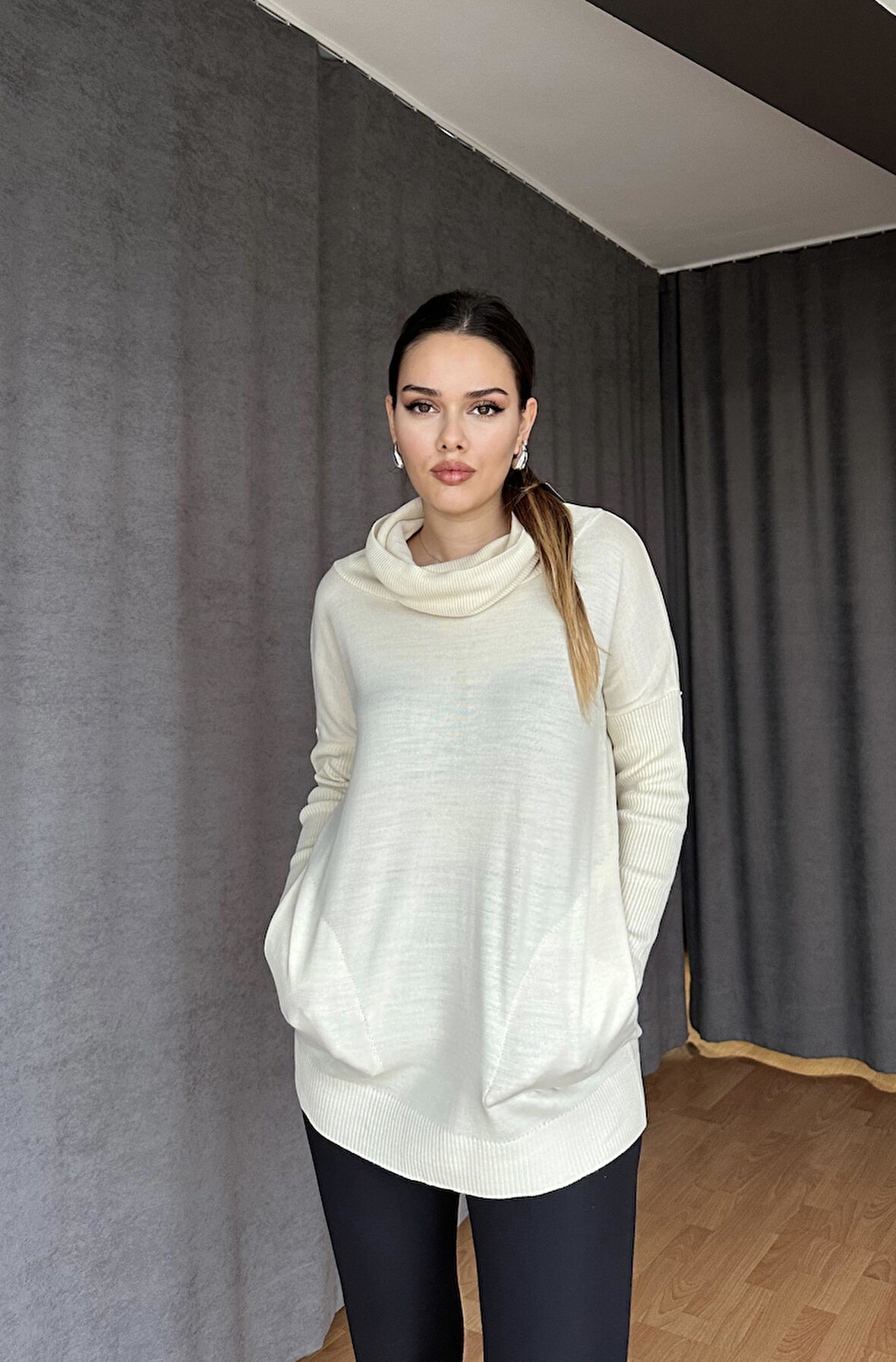 Degaje Yaka Triko Kazak Ekru