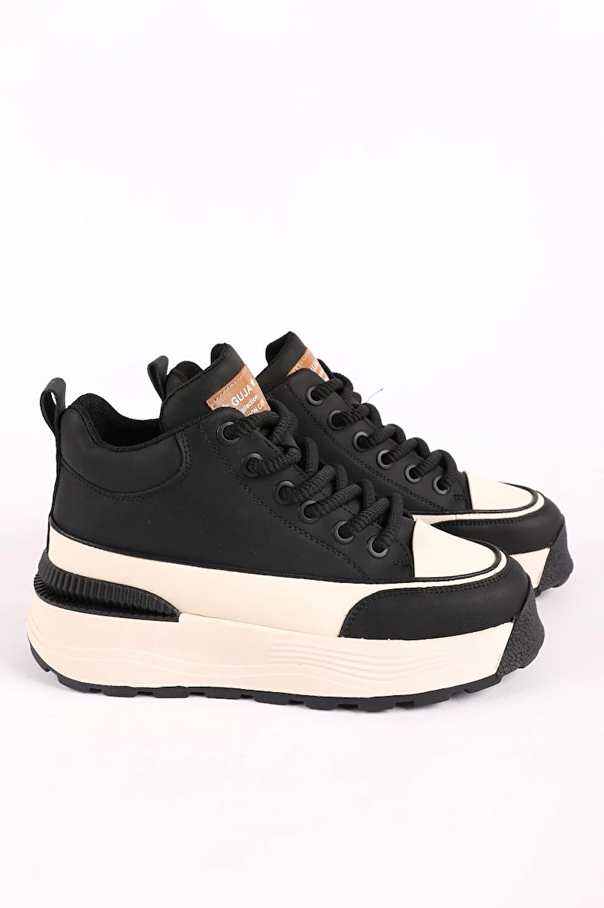 Kadın Kalın Taban Bağcıklı Sneaker Siyah
