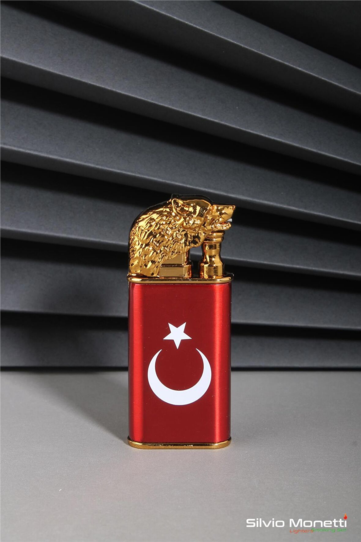Kırmızı Türk Bayrağı Ve Kurt Model Gazlı Çakmak 24CSM801DMR02