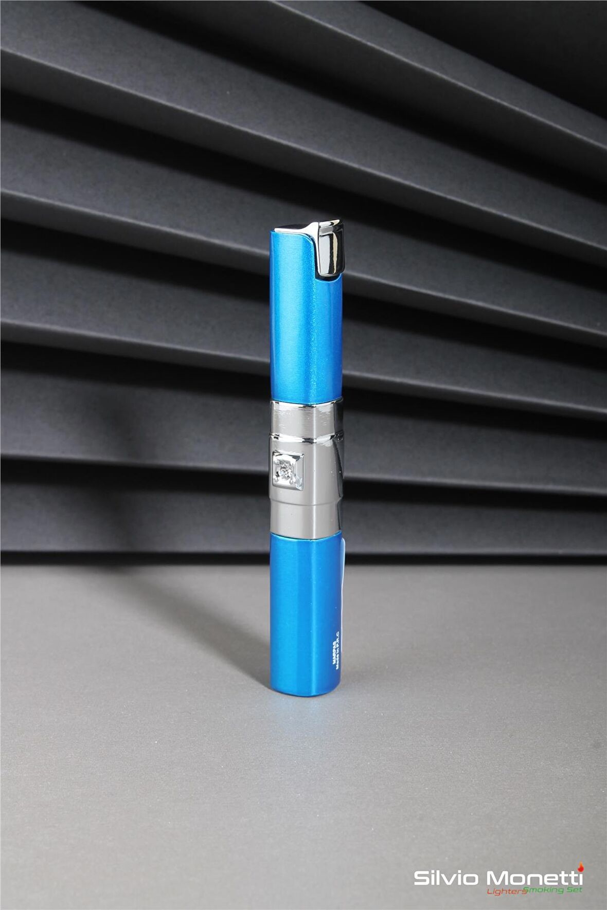 Mavi Taşlı İnce Tasarım Gazlı Çakmak 24CSM837MR05