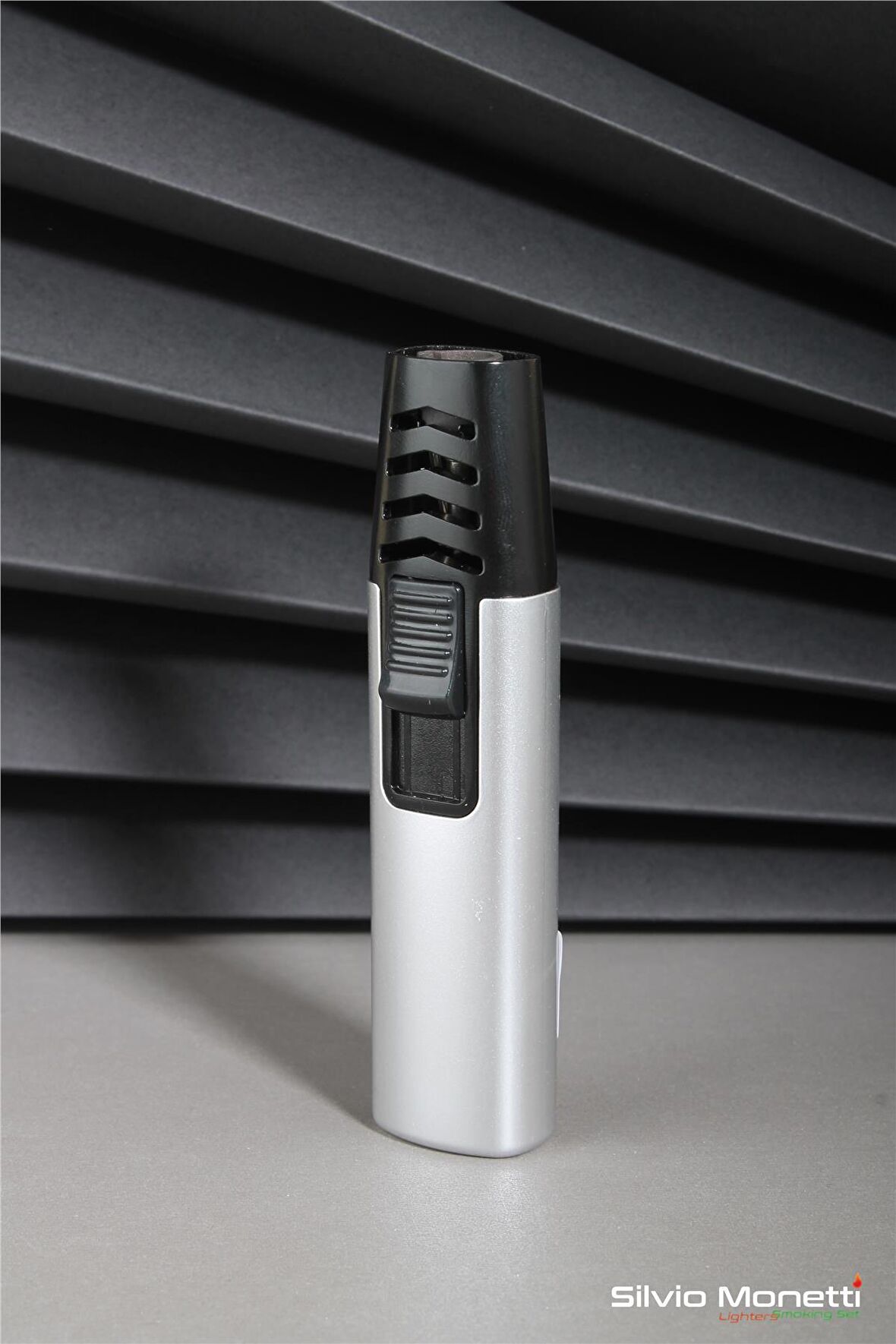 Gümüş Özel Tasarım Pürmüz Gazlı Çakmak 24CSM843MR02