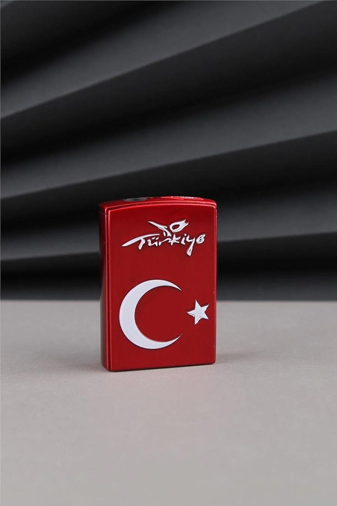 Kırmızı Kaydırmalı Kabartmalı Türkiye Yazılı Ve Türk Bayrağı Çakmak 24CSM925MR002