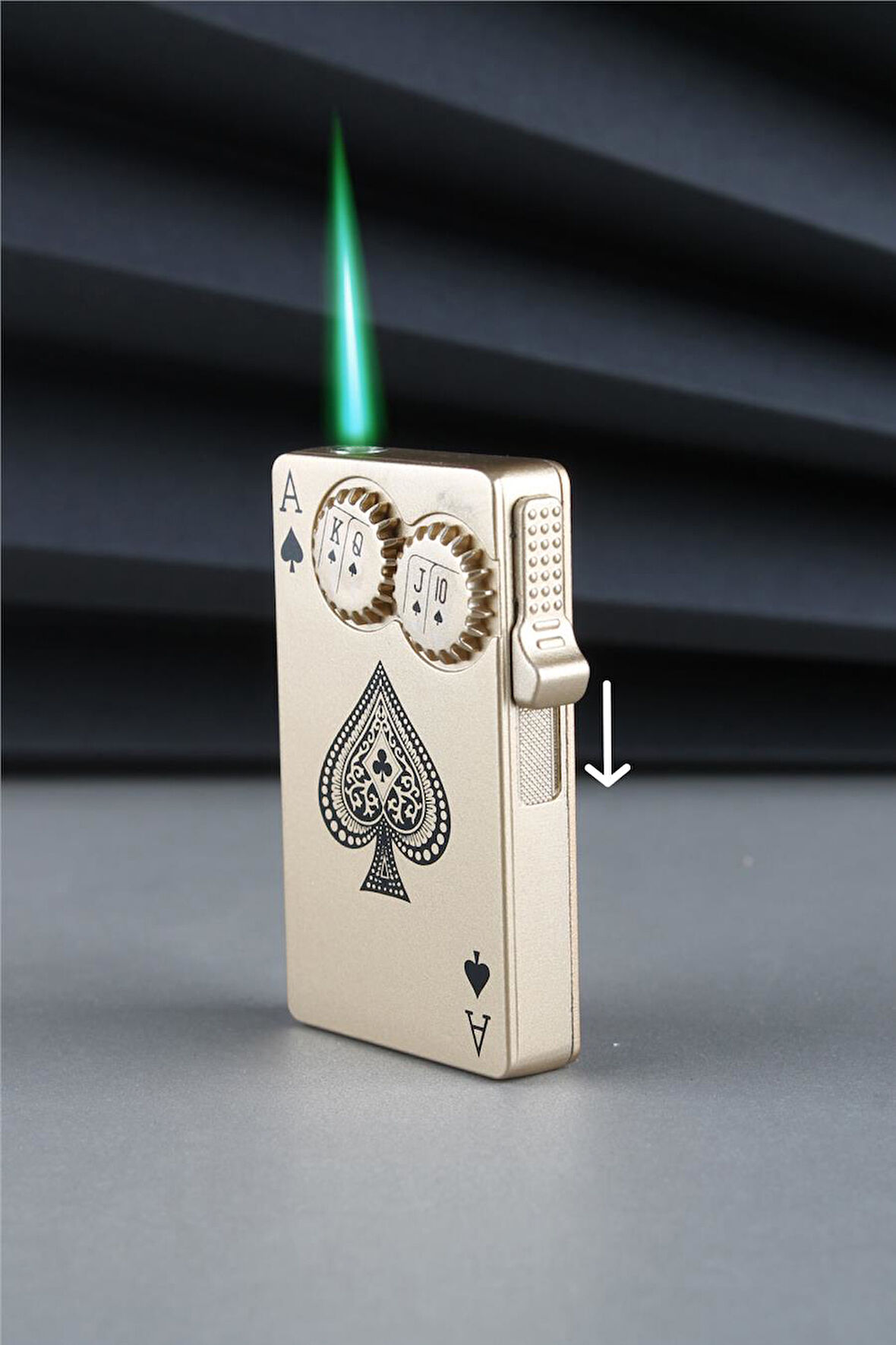 Silvio Monetti İskambil Kartı Şeklinde Çarklı Özel Tasarım Yeşil Torch Alevli Sarı Gazlı Çakmak CAKFP048M