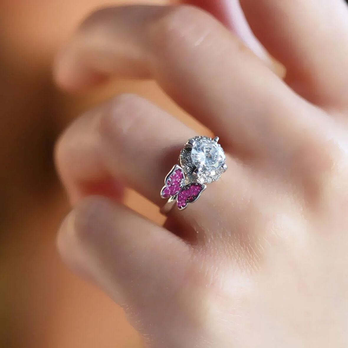 Pembe Zirkon Taşlı Kelebekli Tek Taş Gümüş Yüzük
