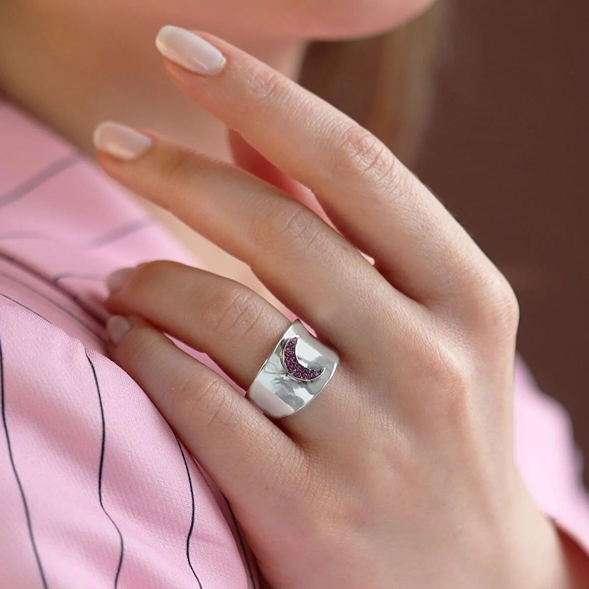 Pembe Zirkon Taşlı Moon İkon Gümüş Yüzük