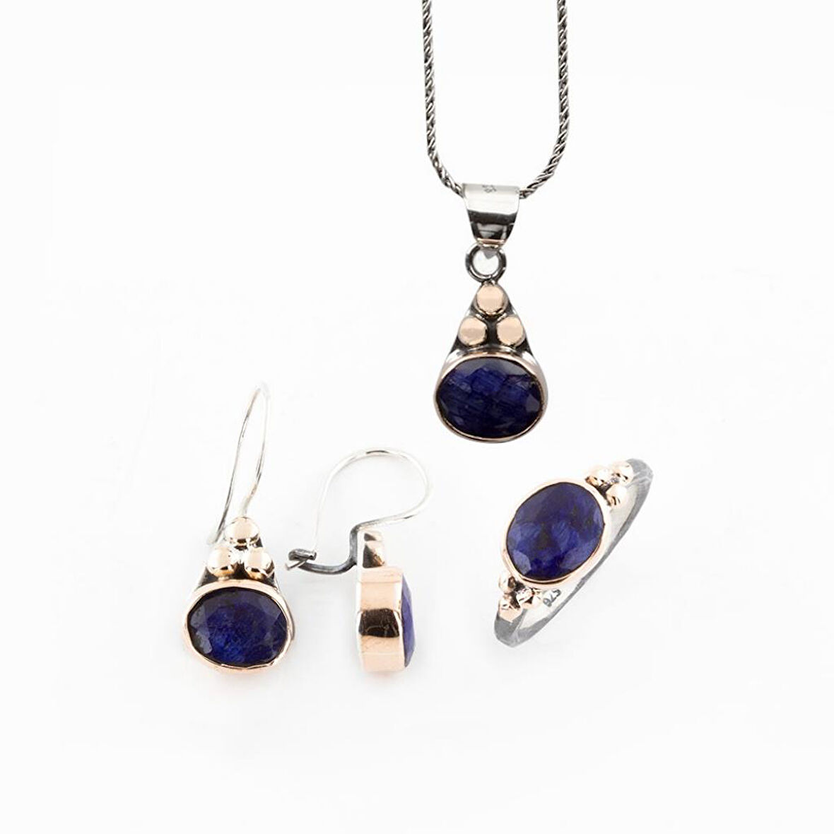 Kök Safir Taşlı Gümüş Otantik Set