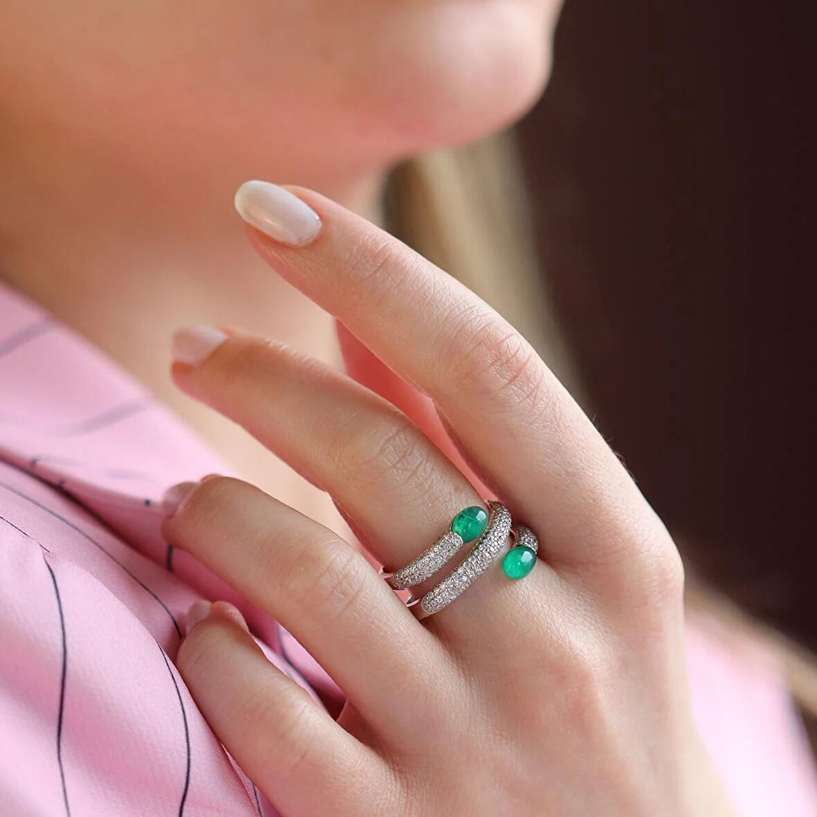 Yeşim Taşlı Sarmal Gümüş Yüzük