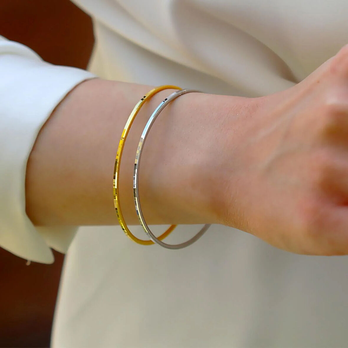 Ajda Modeli 2mm 6cm Gümüş Bilezik