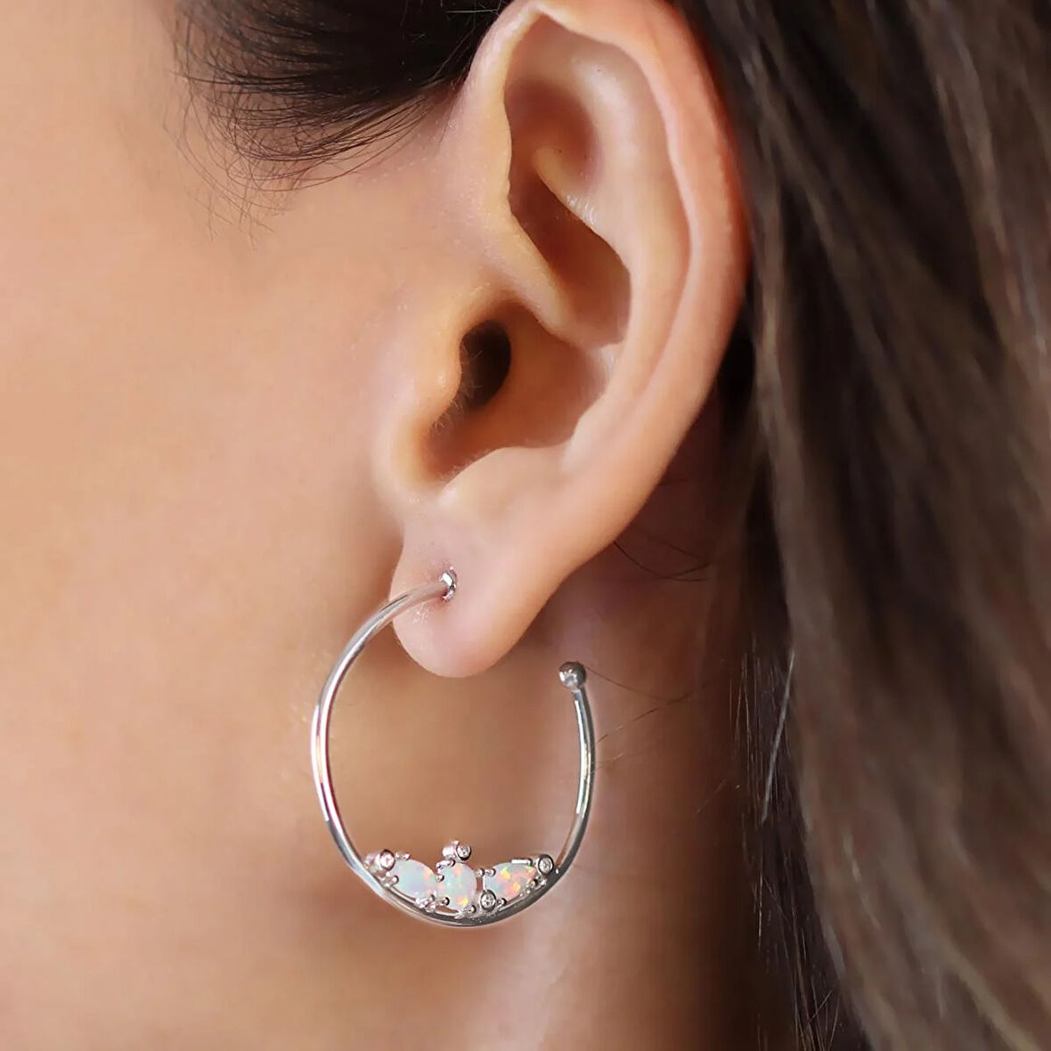 Halka Opal Taşlı Gümüş Küpe