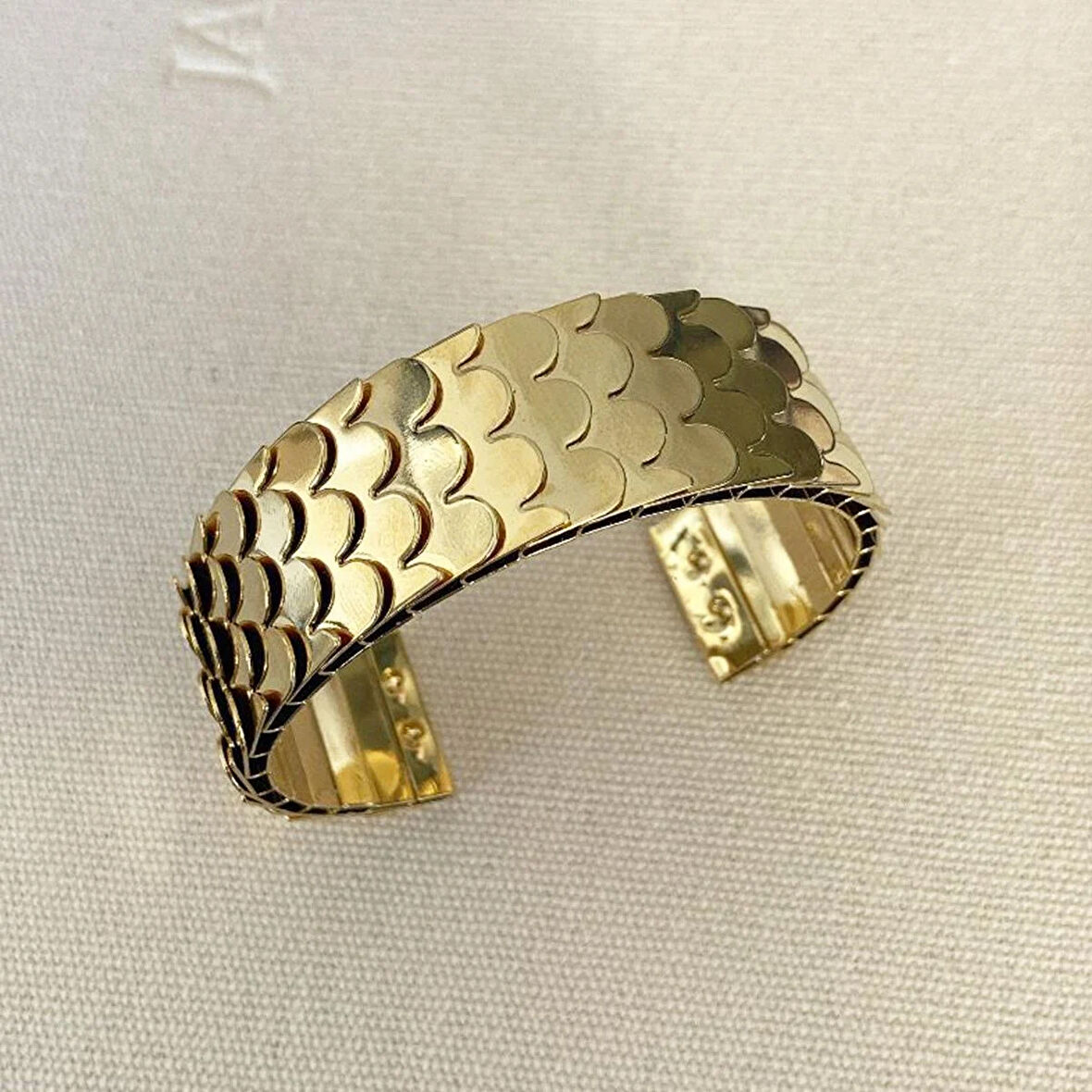 Pul Gold Çelik Kelepçe