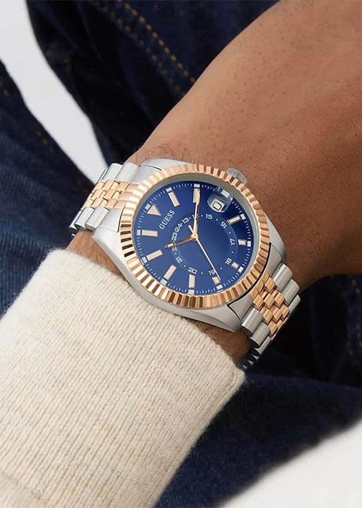 Guess GUGW0977G5 Erkek Kol Saati