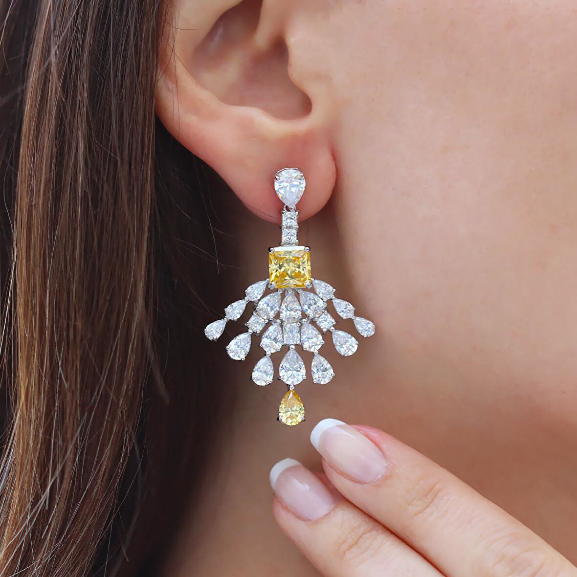 Damla Sitrin Taşlı Işıltı Gümüş Küpe