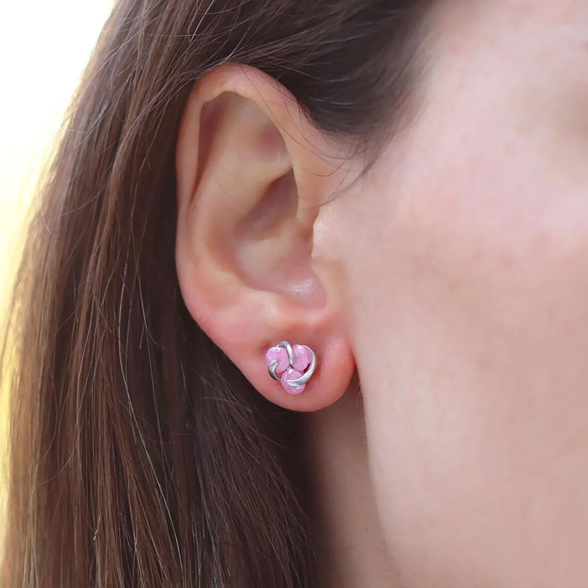 Pembe Kuvars Taşlı Gümüş Nokta Küpe