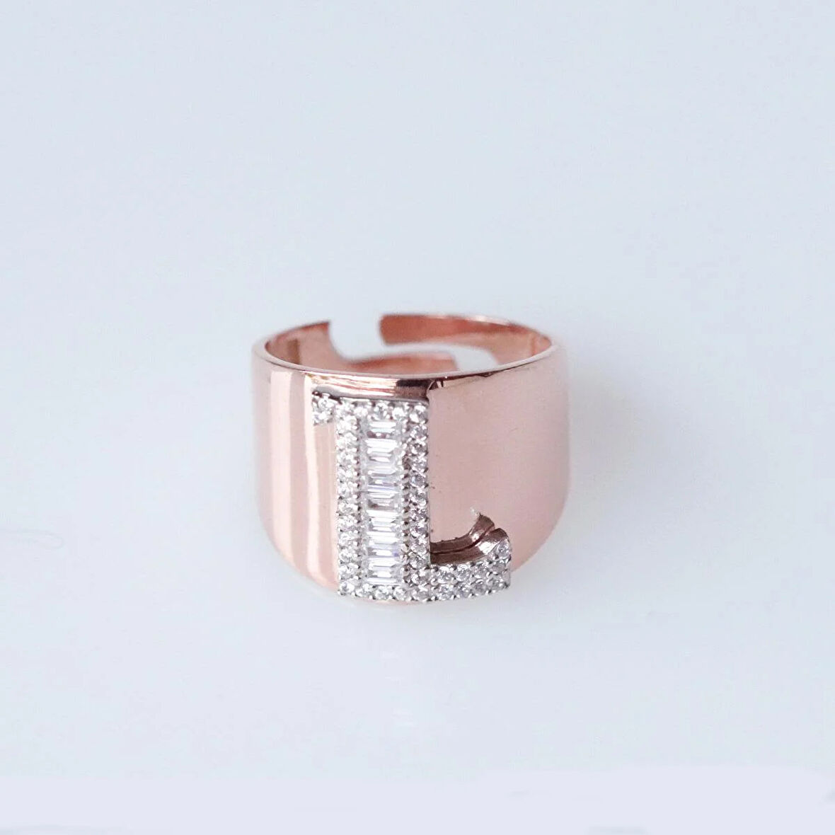 L Harfi Baget Taşlı Rose Gold Kaplama Gümüş Yüzük