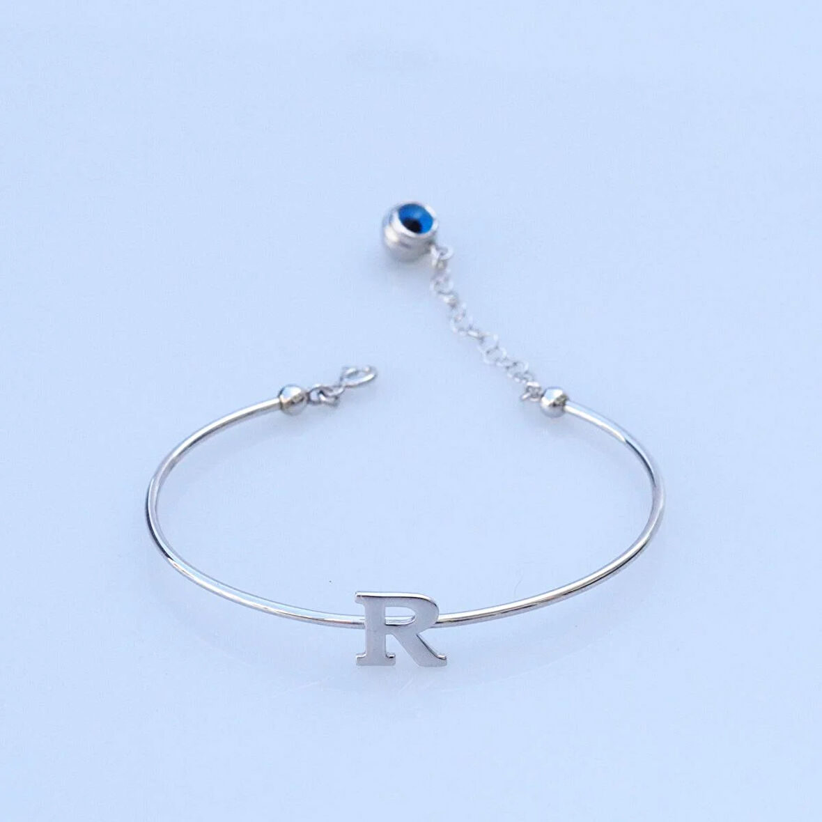 Nazar Boncuklu R Harfi Gümüş Bileklik
