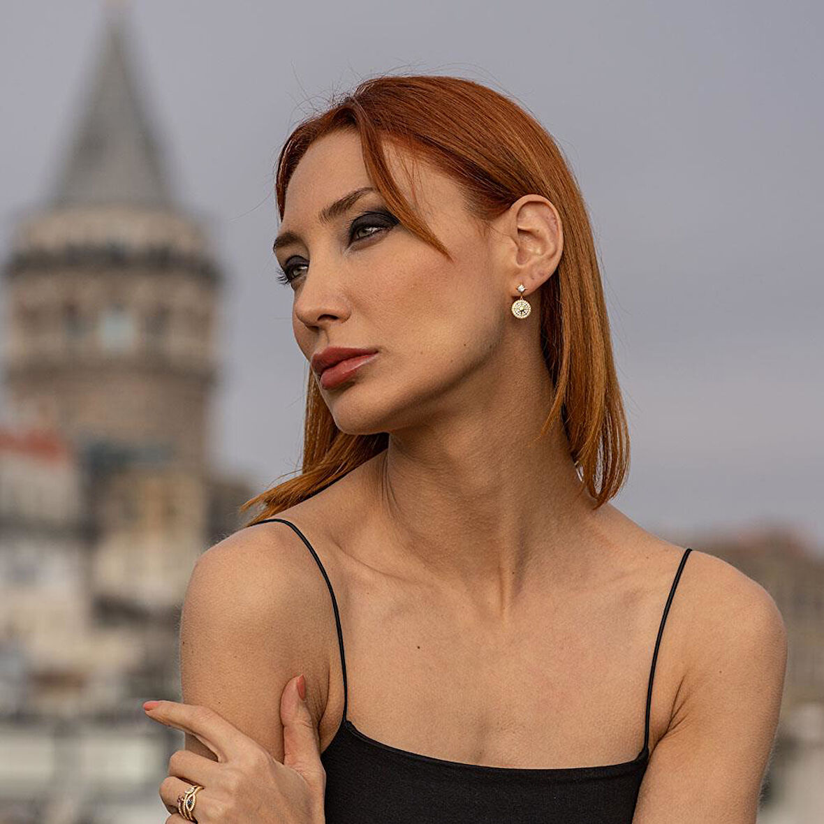 Zirkon Taşlı Gold Kaplama Kutup Yıldızı Gümüş Küpe