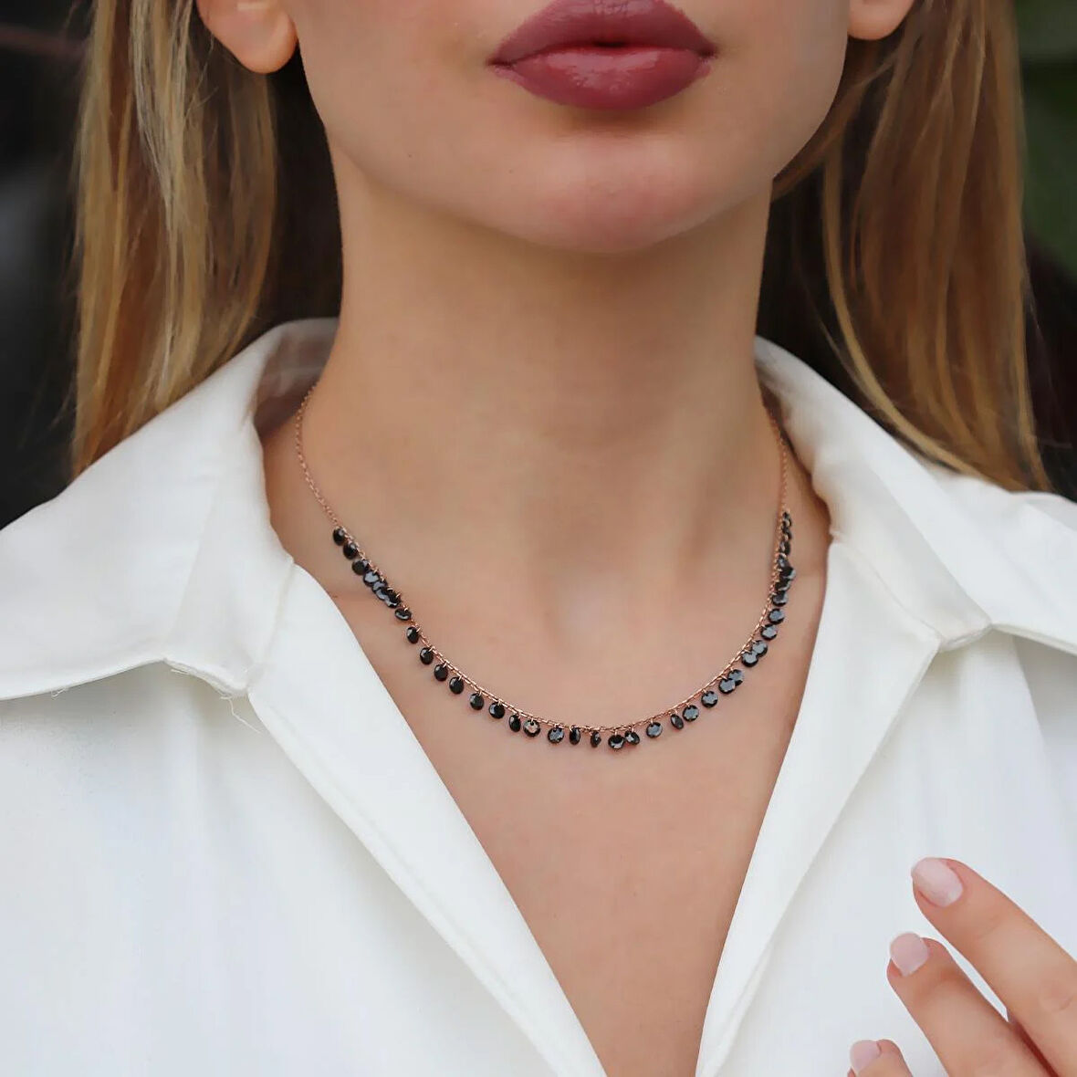Sıra Siyah Zirkon Taş Rose Gold Kaplama Gümüş Kolye