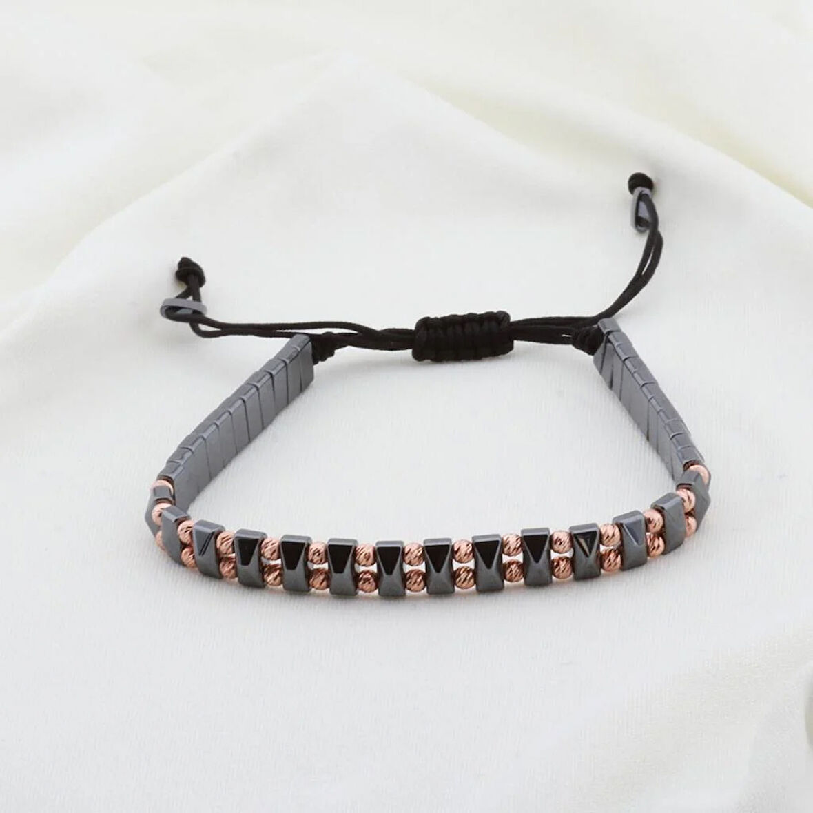 Hematit Taşlı Piramit Rose Gold Kaplama Gümüş Makrome Erkek Bilekliği