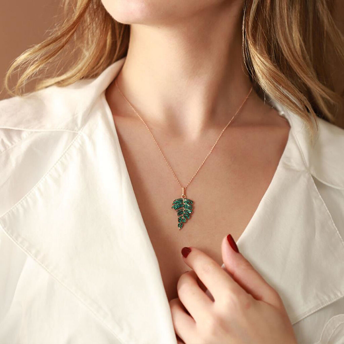 Yaprak Model Zirkon Taşlı Rose Gold Kaplama Gümüş Kolye
