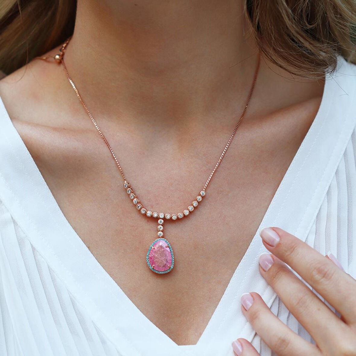 Pembe Kuvars Taşlı Asansör Zincirli Rose Gold Kaplama Gümüş Kolye
