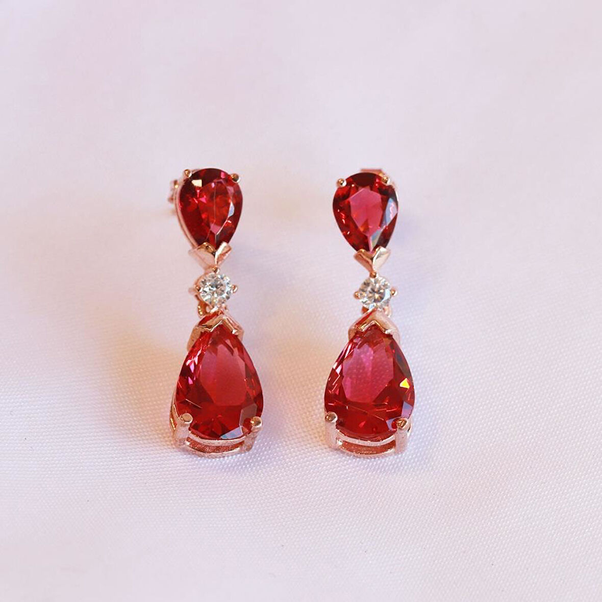 Lal Taşlı Damla Model Rose Gold Kaplama Gümüş Küpe