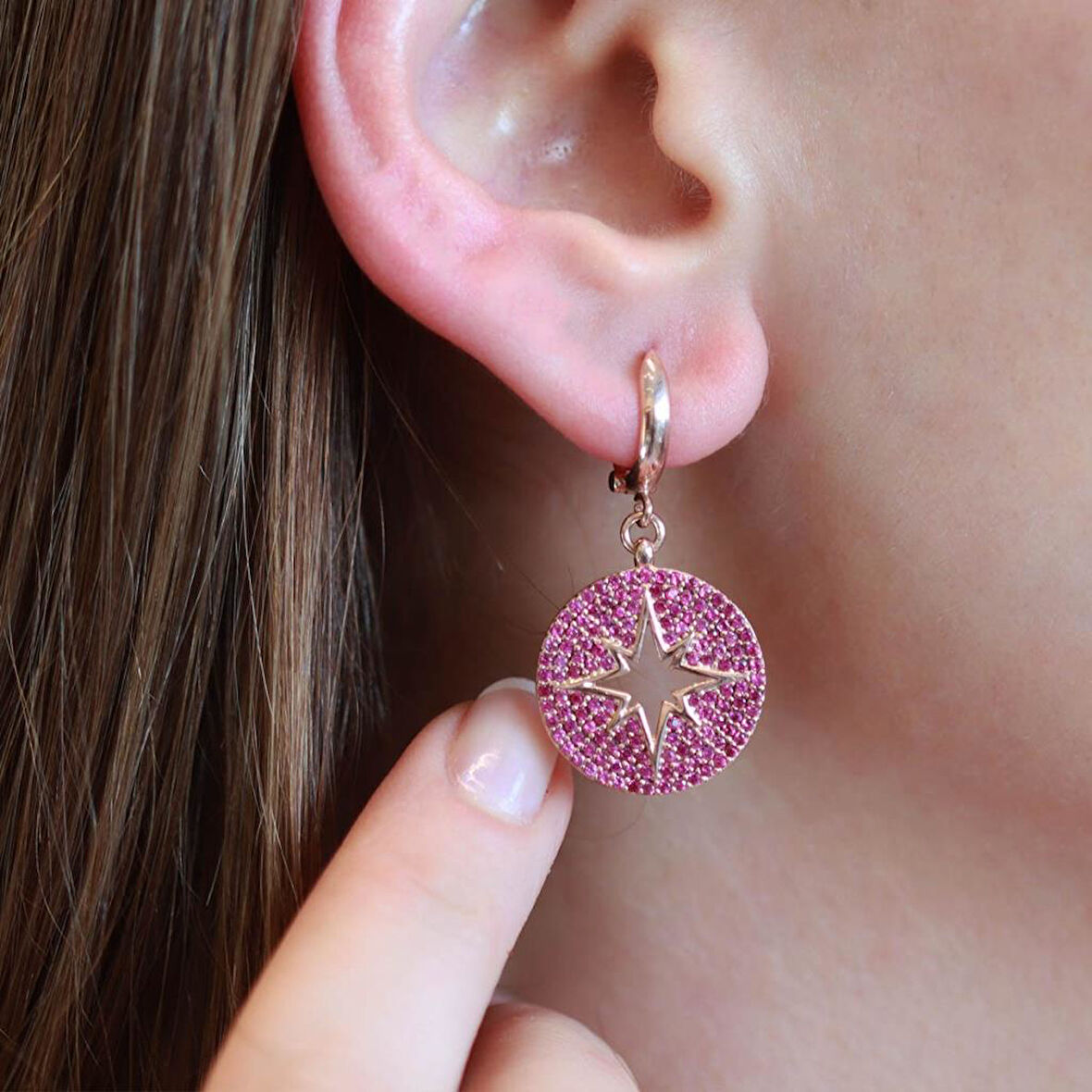 Fuşya Zirkon Taşlı Kutup Yıldızı Yuvarlak Rose Gold Kaplama Gümüş Küpe