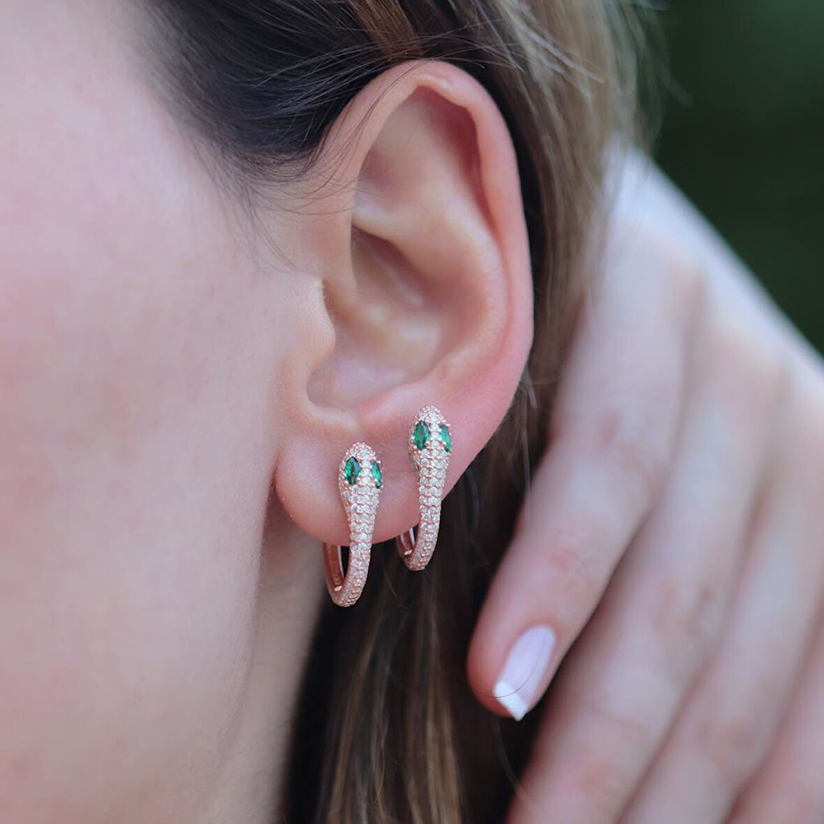 Yeşil Gözlü Rose Gold Kaplama Zirkon Taşlı Yılan Gümüş Küpe