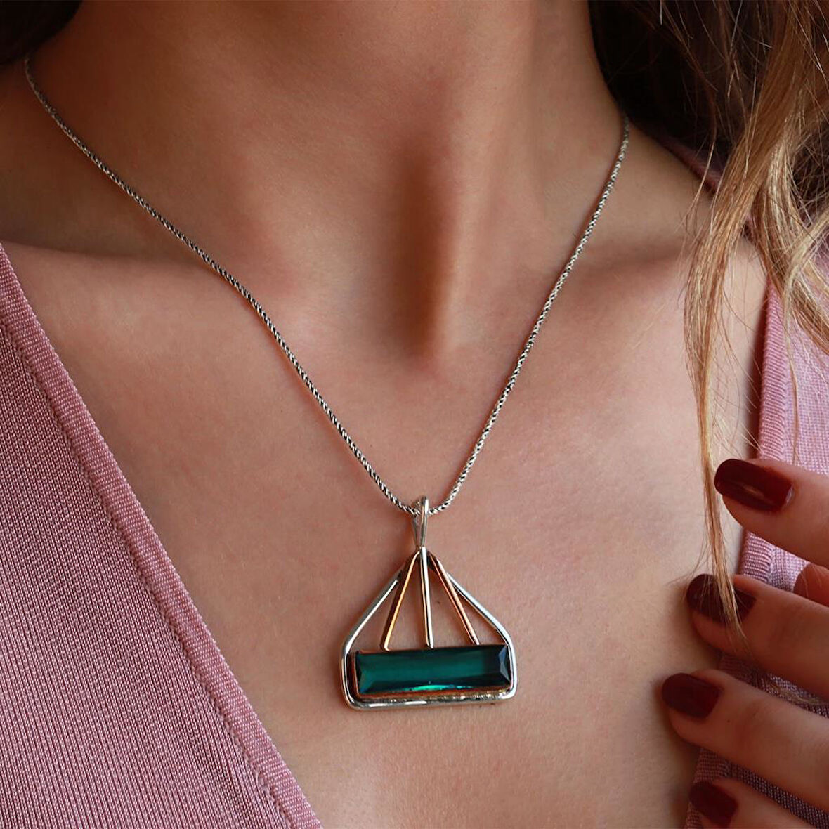 Peridot Taşlı El İşi Otantik 925 Ayar Gümüş Kolye