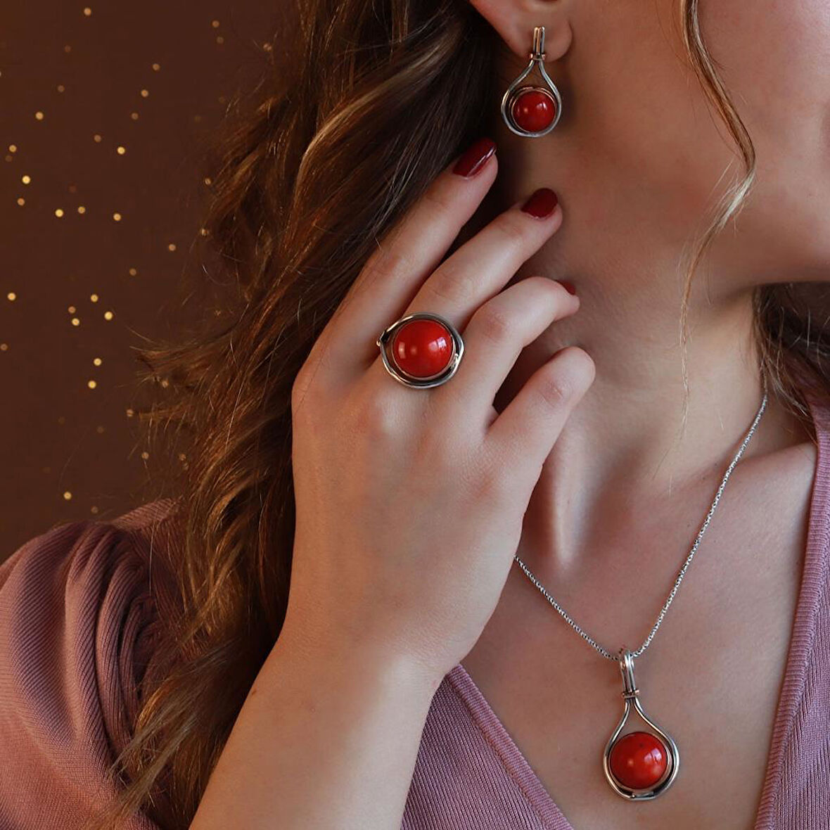 Kırmızı Mercan Taşlı El İşi Otantik 925 Ayar Gümüş Takım